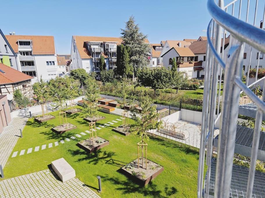 Ticasa Black-zentral-outlet-aufzug-stylisch-unique Apartment